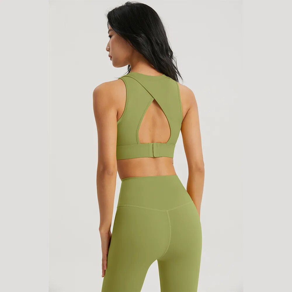 2 Piece Gym Outfit/ Hollow Out Sports Bra and Leggings
