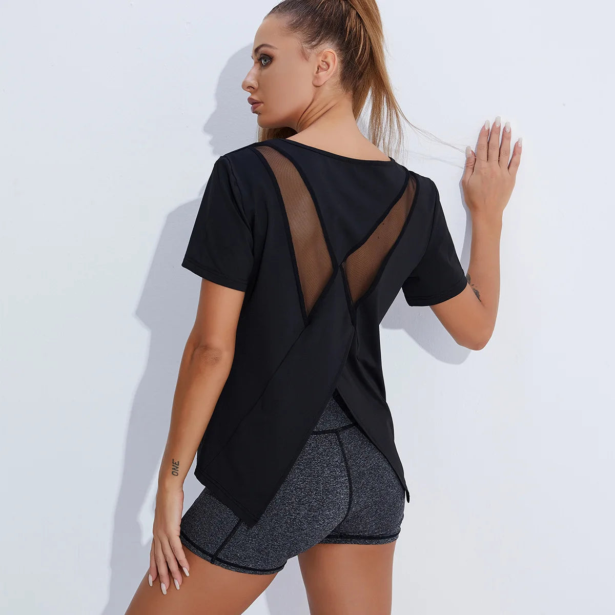 Women's Yoga Shirt Backless Short Sleeve Fitness Sportswear